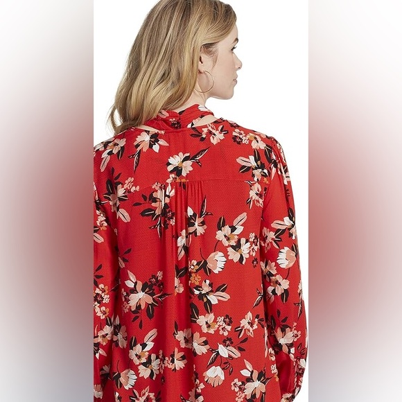 Jessica Simpson blouse - Picture 2 of 4